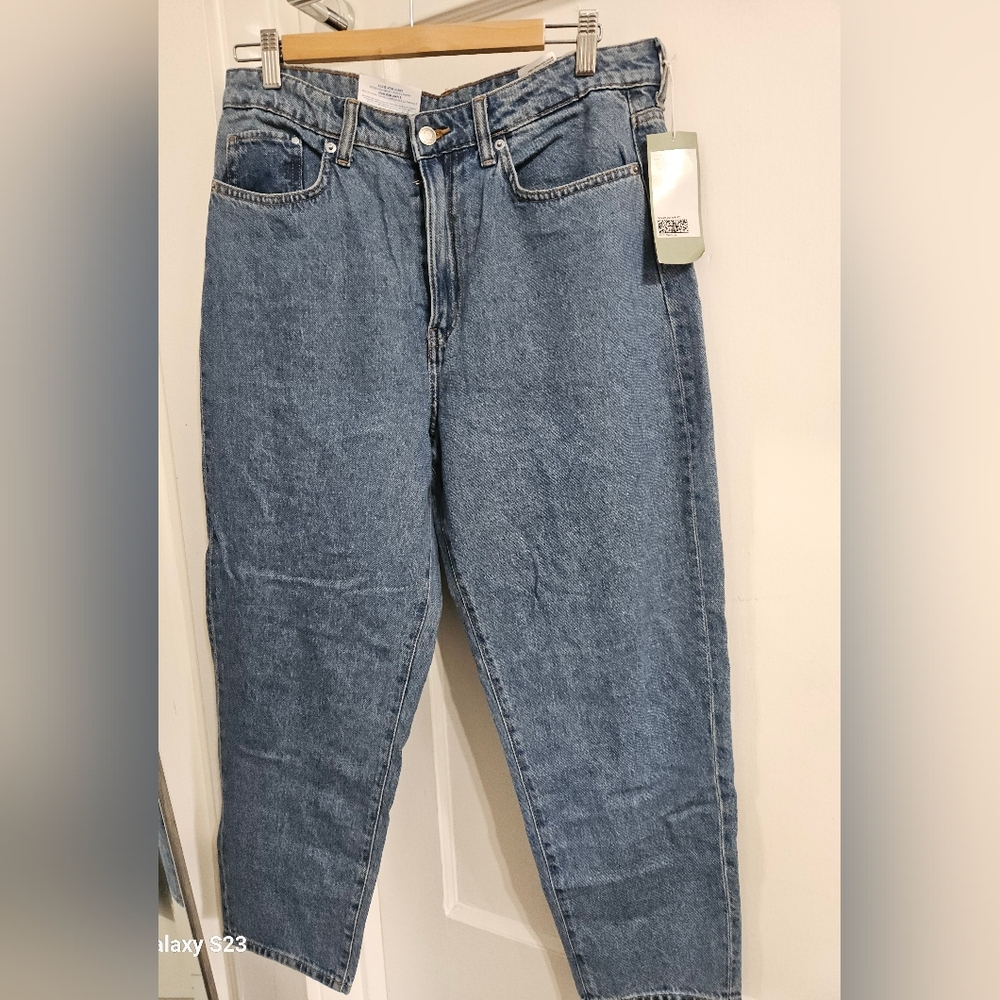 Classic Blue Straight Leg Women's Jeans